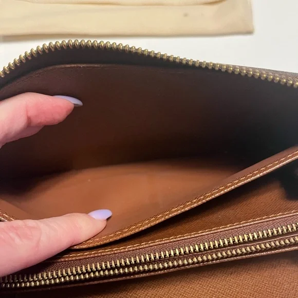 Louis Vuitton Brown Monogram Zippy Organizer Wallet